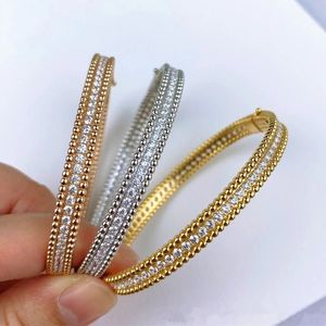 Hoge kwaliteit Bangle 925 sterling zilveren enkele rij zirkoon armbanden Dames eenvoudige mode luxe merk sieraden feestcadeau
