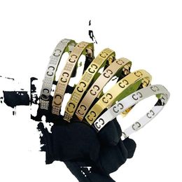 Bracelet de haute qualité pour hommes et femmes, bijoux de styliste, ne se décolore pas, hypoallergénique