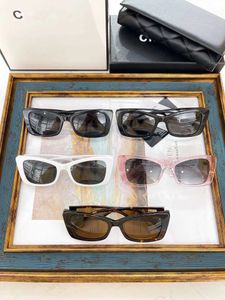 Gafas de sol negras de alta calidad canal 5430 Gafas de sol de diseñador hombres famosos de moda Clásico retro marca de lujo gafas de sol de moda para mujeres con caja