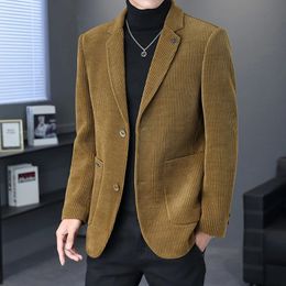 Haute qualité Blazer hommes Version coréenne de la tendance de la mode Simple décontracté affaires élite rassemblement homme Gentleman costume veste 240117