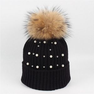 Hoge Kwaliteit Bling Diamond Hat Dame 15 CM Wasbeer Haar Bal Knit Cap Tij Winter Konijnenbont Pearl Wrap Warm Winter Hat Groothandel