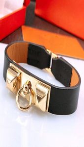 Bracelet en cuir authentique de marque de haute qualité pour femmes Bracelet en acier inoxydable 9506186
