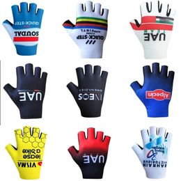 Hoogwaardige ademende fietshandschoenen2024 Pro Team Anti Slip en Shockabsorbing Road Bike Glovesbicycle Handschoenen voor mannen Women 240402