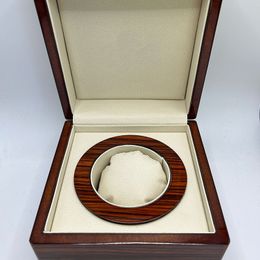 Boîte de montre marron de haute qualité, usine de montres en bois pour hommes et femmes, accessoires de montre de luxe, boîte de montre haut de gamme, boîte essentielle de montre de mode montre de luxe