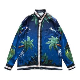 Camisa con botones CASABLANCA de alta calidad, vista nocturna estrellada, estampado de árboles de coco, camisa de manga larga de seda suelta y versátil para hombres y mujeres.