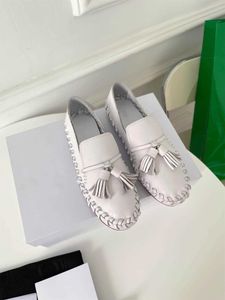 Hoge kwaliteit casual sandalen Mullers platte loafers mode luxe kwastje decoratie gestikte erwt