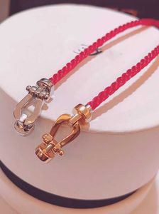 Bracelet classique de haute qualité Bracelet en or rose juif Bracelet à la mode et élégant Internet haut de gamme 2024 Nouveau meilleur ami luxueux léger cadeau