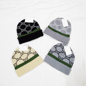 Gorros de punto con letras clásicas de alta calidad para hombres, mujeres, otoño, invierno, cálido, grueso, bordado de lana, sombrero frío, pareja, moda, sombreros de calle