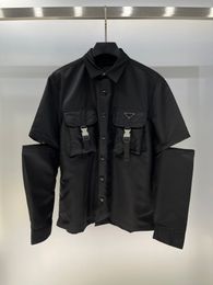 Hoogwaardige klassieke herenoverhemden, stijlvol ontwerp met zakstiksels, zwart cargo-overhemd, Amerikaanse maat, luxe topdesigner-overhemd