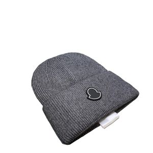 Hoge kwaliteit designer beanie klassieke patroon bedrukte hoed winddichte muts Kwaliteit Winter Unisex Winddicht Elastisch dames barethoed motorkap cap winter