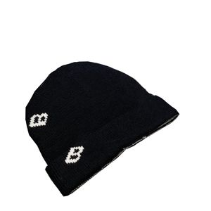 Hoge Kwaliteit Designer Mutsen Mannen Dames Casual Stijl GLB Winter Warm Thicken Brei Hats Full Letter Print Caps