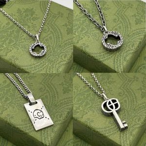 Hoogwaardige designer sieraden ketting 925 zilveren ketting heren dames sleutel hanger schedel tijger met letter kettingen mode cadeau g671 6azs