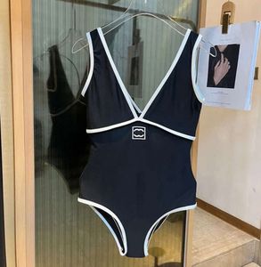 Haute qualité Designer dames été plage sous-vêtements bikini maillots de bain femmes maillot de bain sexy maillots de bain une pièce CHD567890