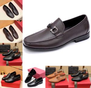 Hoge kwaliteit designer loafers kleding schoenen rijden schoenen mannen casual comfortabel feest trouwpak merk slip op schoenen