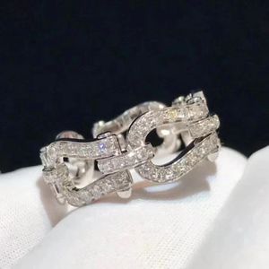 Hoogwaardige designerring voor mannen en vrouwen Hoge versie 925 Sterling Silver Horseshoe Buckle Ring Geplaatste met 18k gouden volle diamanten hoefijzer ring sieraden