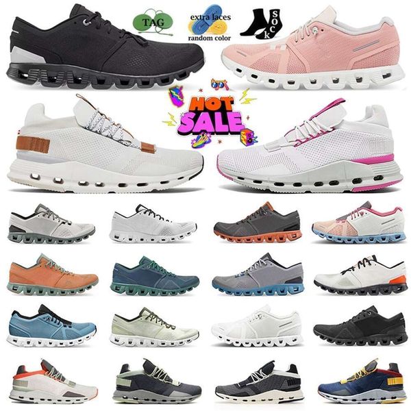 Chaussures de créateurs de haute qualité Hommes Courant 2024 Femmes Cloud Designer Baskets Rose Triple Blanc Bleu Hommes Femmes Sports de plein air Baskets Livraison gratuite Black Cat 4