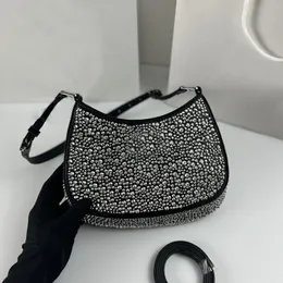 Bolso de hombro de diseñador Blingbling Bolso de lujo para las axilas para mujer Bolsos cruzados de moda Cleo Bolso retro antiguo con forma cóncava Bolso informal vintage