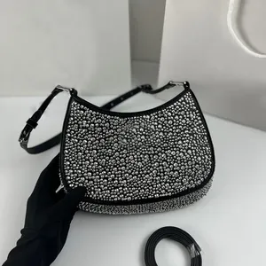 Designer schoudertas Blingbling Luxe onderarmtas voor dames Mode Crossbodytassen Cleo Ouderwets Retro-gevoel Concave vorm Handtas Vintage Casual portemonnee