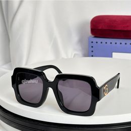 Gafas de sol de diseño de alta calidad para mujeres accesorios de moda para mujeres lentes de nylon de moda al aire libre gafas marco de tablones de explosión con caja D1425S