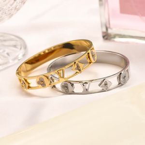 Diseñador de alta calidad Tif Pulseras de joyería de lujo Pulseras de mujer Pulseras de regalo de pareja de boda de acero inoxidable chapado en oro de 18 quilates de lujo al por mayor