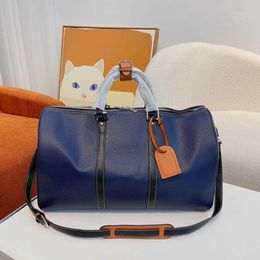 Hoge kwaliteit plunjezakken Donkerblauw bagagezakje Dames Reistas met grote capaciteit Echt leer Designer handtassen Reizen Modetassen Schoudertassen Crossbody