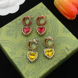 Pendientes de alta calidad cartas diseñador de marca Boda de boda vintage del corazón Joyas colgantes para mujeres Regalo de fiesta