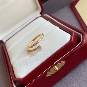 Anneau de fiançailles de haute qualité pour femme Designer anneaux bijoux femme diamants torsadés bague 18k Roes Gold plaqué de mariage en argent promesse anniversaire Gift ZL015 C4