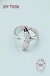 Fashion de haute qualité 925 Silt en argent sterling Géométrique Fish Tale Rings Ajustement pour femmes bijoux entiers Q070818826084512070