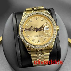 Hoogwaardige mode Iced Out Out Watchesmens Pols Luxury ronde Cut Lab Gr Ddgu APQU