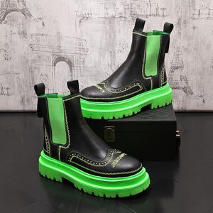 2023 Herfst Nieuwe Borduren Chelsea Laarzen voor Mannen Zwart Groene Laarzen Platform Schoenen Mode Enkellaarsjes Winter Slip op Mannen schoenen