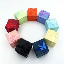 Hochwertige Gunst Bag Ganzes Multi -Farben Schmuck Box Ringbox Ohrringe Box 4 4 3 Verpackung Geschenkbox289e