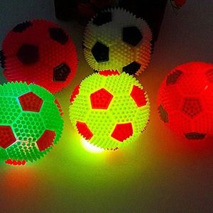 Hondenspeelgoed kauwt Hoge Kwaliteit Knipperende Licht omhoog Kleurrijke Toy Ball Nieuwigheid Sensory Squeak Sound 7cm