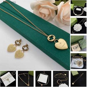 Collier de créateur de haute qualité pour femmes, pendentif de luxe, boucles d'oreilles en forme de cœur en or, chaînes, bijoux, cadeau avec charme 6JIW