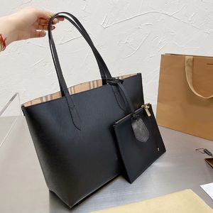 Sacs à main Designer Shopping Bags Fashion Unisexe Grande capacité Totes avec petit portefeuille