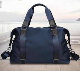 Cuir haut de gamme de haute qualité vendant des sacs de plein air pour hommes et femmes, sac à main de voyage de loisirs de sport