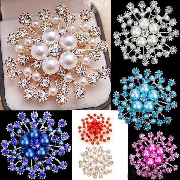 Haute qualité Imitaion perle et cristaux populaire or flocon de neige broche de luxe tchèque cristaux femmes Hijab porter des broches de broche
