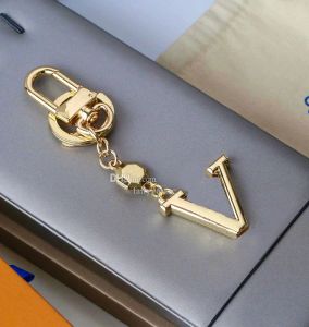 Haute qualité porte-clés de luxe marque de créateur porte-clés hommes voiture porte-clés femmes boucle porte-clés sacs lettre logo vPendant cadeau exquis