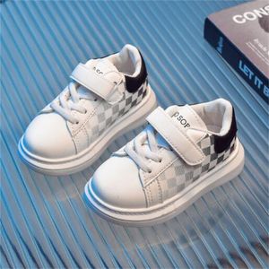 Hoge kwaliteit kinderschoenen Casual sneakers geruite kinderen jongens meisjes sportschoenen lichtgewicht zachte antislip babyschoen