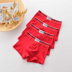 Hoge Kwaliteit Kinderen Ondergoed Solid Red Color Boxers voor Tienerjongens Koreaanse Zachte Katoen Onderbroek Tiener Slipjes Shorts 4pcs / Pack 211122