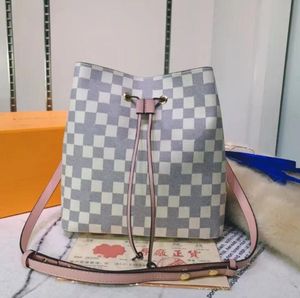 Bolsos de cubo de cuero de alta calidad Compras de billetera de lujo Bolso de diseñador crossbody Bolso de mujer Bolsos de hombro Diseñadores Mujeres Bolsos de lujo M44020 Dhgate Bag