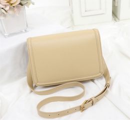 Umhängetaschen Designer-Satteltaschen Hochwertige Umhängetasche aus Leder mit Klappe Luxus-Designer-Damenhandtasche mit verstellbarem Schultergurt Umhängetaschen