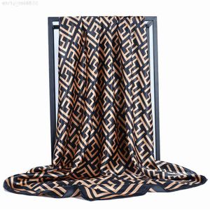 Bufanda cuadrada grande de seda con estampado de letras para mujer