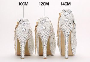 Haute qualité luxueux cristaux élégants et perles robe de mariée chaussures de mariée cristal diamant chaussures à talons bas femme dame robe Sh2670