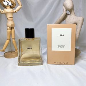 Hoogwaardige luxe merk mannen parfum held eau de toilette 100 ml parfums langdurige houtachtige aromatische noten charmante man cologne geur spray parfum deodorant