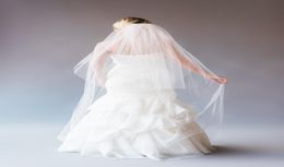 Luxury de haute qualité Elegant Romantic Cotedge pour les robes de mariée Chapelle Mantilla Longueur Veille blanc ivoire Veils2375844
