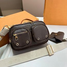 Sac de créateur de pack Fanny de luxe de haute qualité Lettre classique sur toile à rayures à rayures imprimées et sac de téléphone en cuir Sac à bornes crossbody