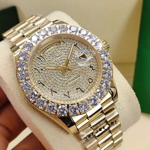 Relojes de diamantes grandes de lujo de alta calidad Números arábigos Todo el reloj dorado Ice 43 mm Dial circular 2813 Acero automático a prueba de agua