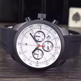 Hoogwaardige luxe herenhorloges kwartsbeweging chronograaf polshorloge alle kleine wijzerplaat 100% werkheren ontwerper horloge relogio mascu184s