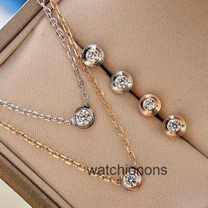 Collier de luxe de haute qualité Cartter Single Diamond S925 STERLING SIRGE Premium Bubble Collar chaîne Carte à la maison Nouveau pendentif Small Set Design