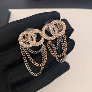 Boucles d'oreilles de bijoux pendentif de luxe de haute qualité 2022 TRENDE FEMMES FEMMES MÉTAL METH Vintage Oreilles 340E